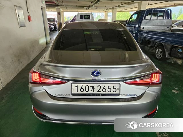 Lexus ES300h 7th generation id 4396360 из Кореи 13