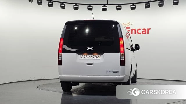 Hyundai Staria id 4763129 из Кореи 14