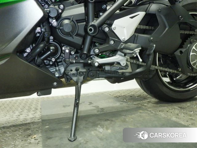 Проданный Kawasaki NINJA H2 SX SE id 3998136 из Японии, фото 18