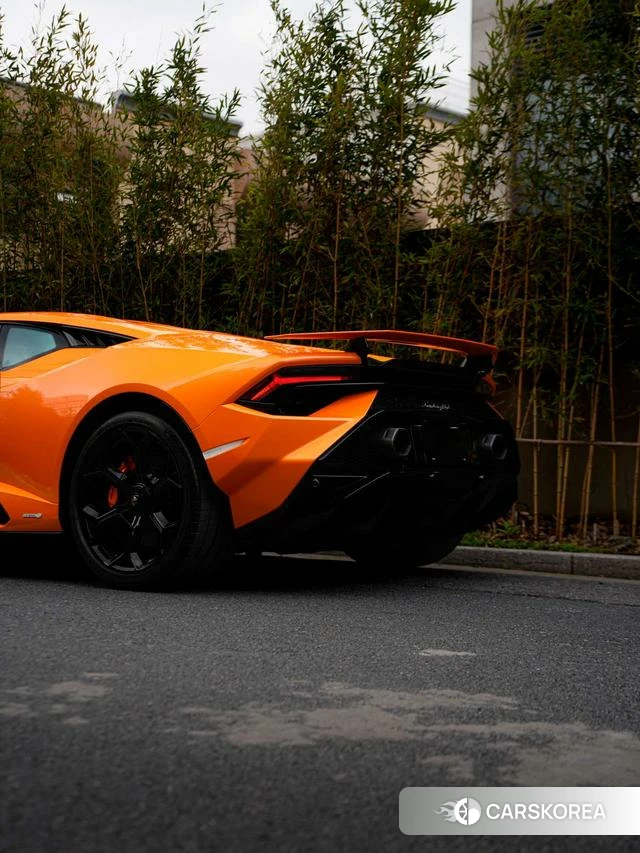 Lamborghini Huracán id 4239385 из Китая 9