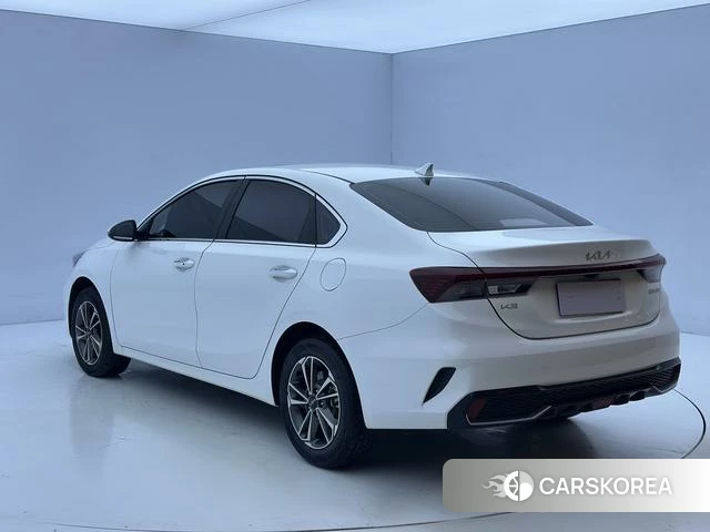 Kia K3 id 4263218 из Китая 17