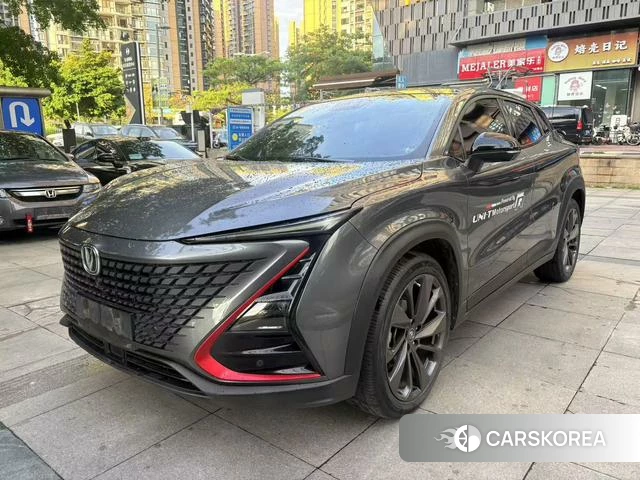 Chang'an UNI-T 2021 Темно-серый из Китая, фото 4