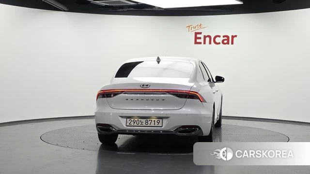 Hyundai The New Grandeur IG id 4401717 из Кореи 14