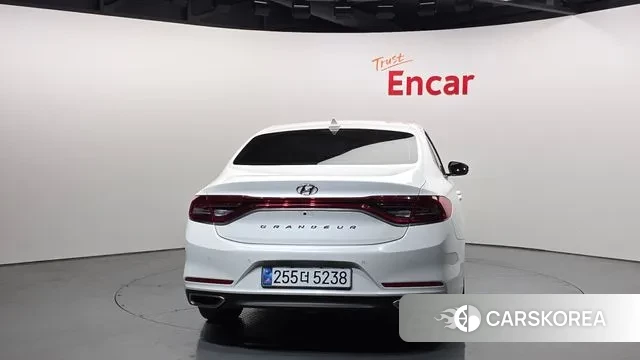 Hyundai Grandeur IG id 3583571 из Кореи 14