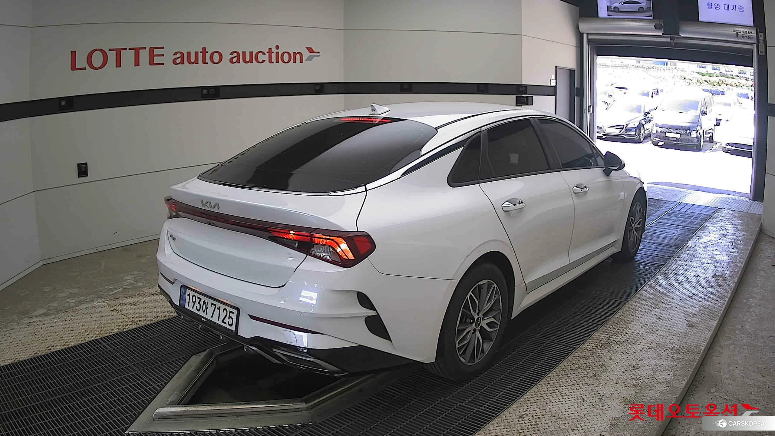 Kia K5 id 4296871 из Кореи 30