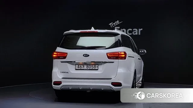 Kia The New Carnival id 3656838 из Кореи 14