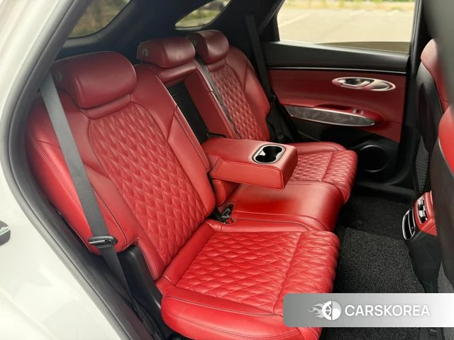 Genesis GV70 id 3965304 из Кореи 14