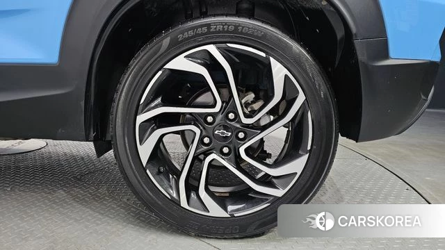 Chevrolet (GM Daewoo) The New Trail Blazer id 4201400 из Кореи 26