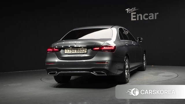 Mercedes-Benz E-Class W213 id 4624224 из Кореи 14