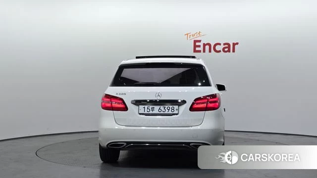 Mercedes-Benz B-Class W246 id 4403647 из Кореи 26