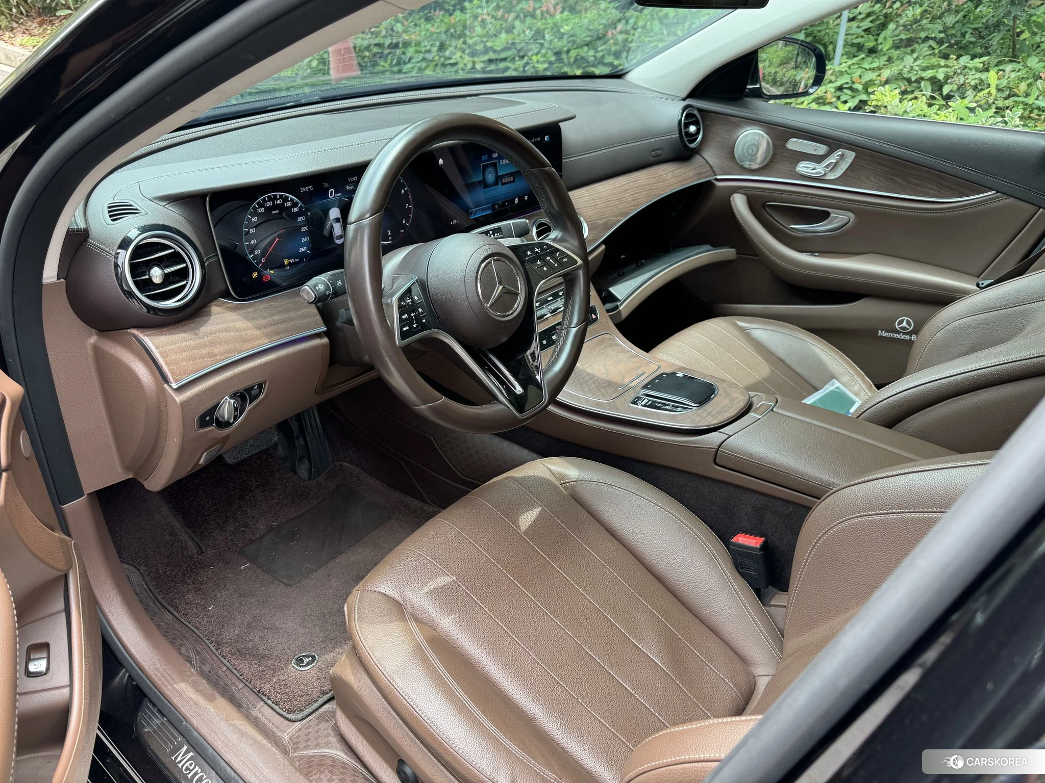 Mercedes-Benz E-class 2021 Черный из Китая, фото 4