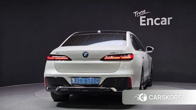 BMW i7 (G70) id 3016167 из Кореи 14