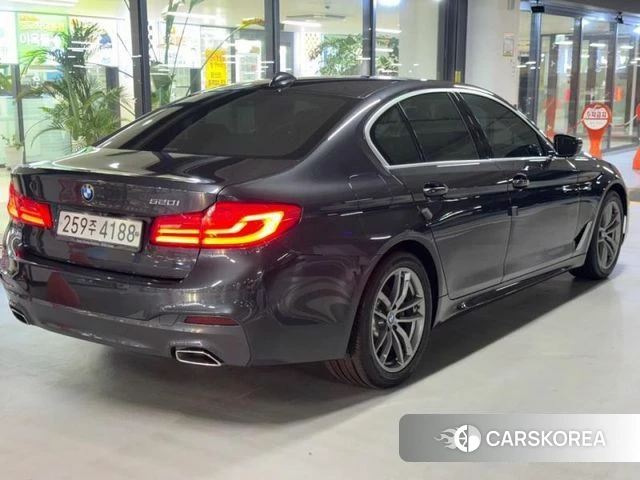 BMW 5 Series (G30) id 4667113 из Кореи 14