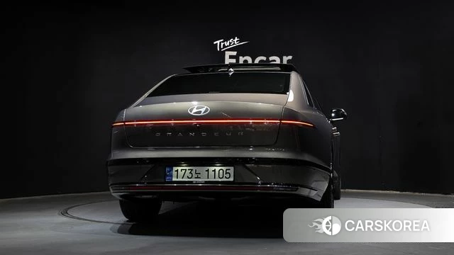 Hyundai Grandeur (GN7) id 4428226 из Кореи 24
