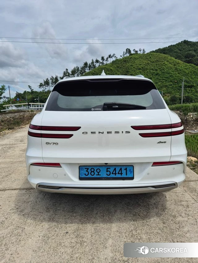 Genesis Electrified GV70 2022 Белый из Кореи, фото 6