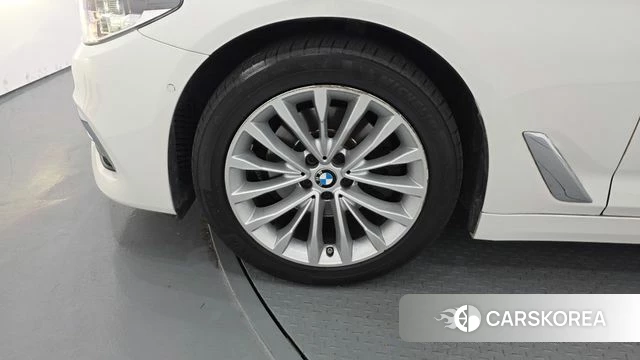 BMW 5 Series (G30) id 4794219 из Кореи 25