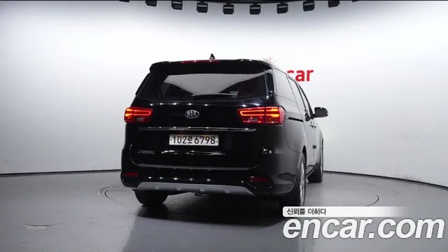 Kia The New Carnival id 2849980 из Кореи 14