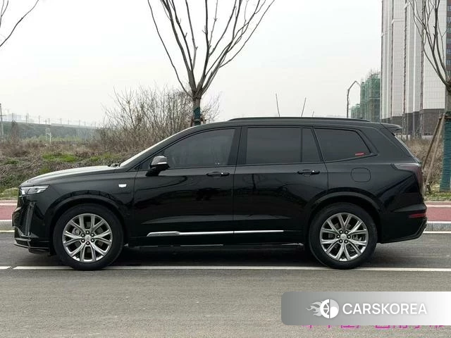 Cadillac XT6 id 3857941 из Китая 34
