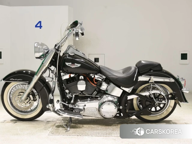Проданный Harley-Davidson Softail Deluxe FLSTN1580 2014 из Японии