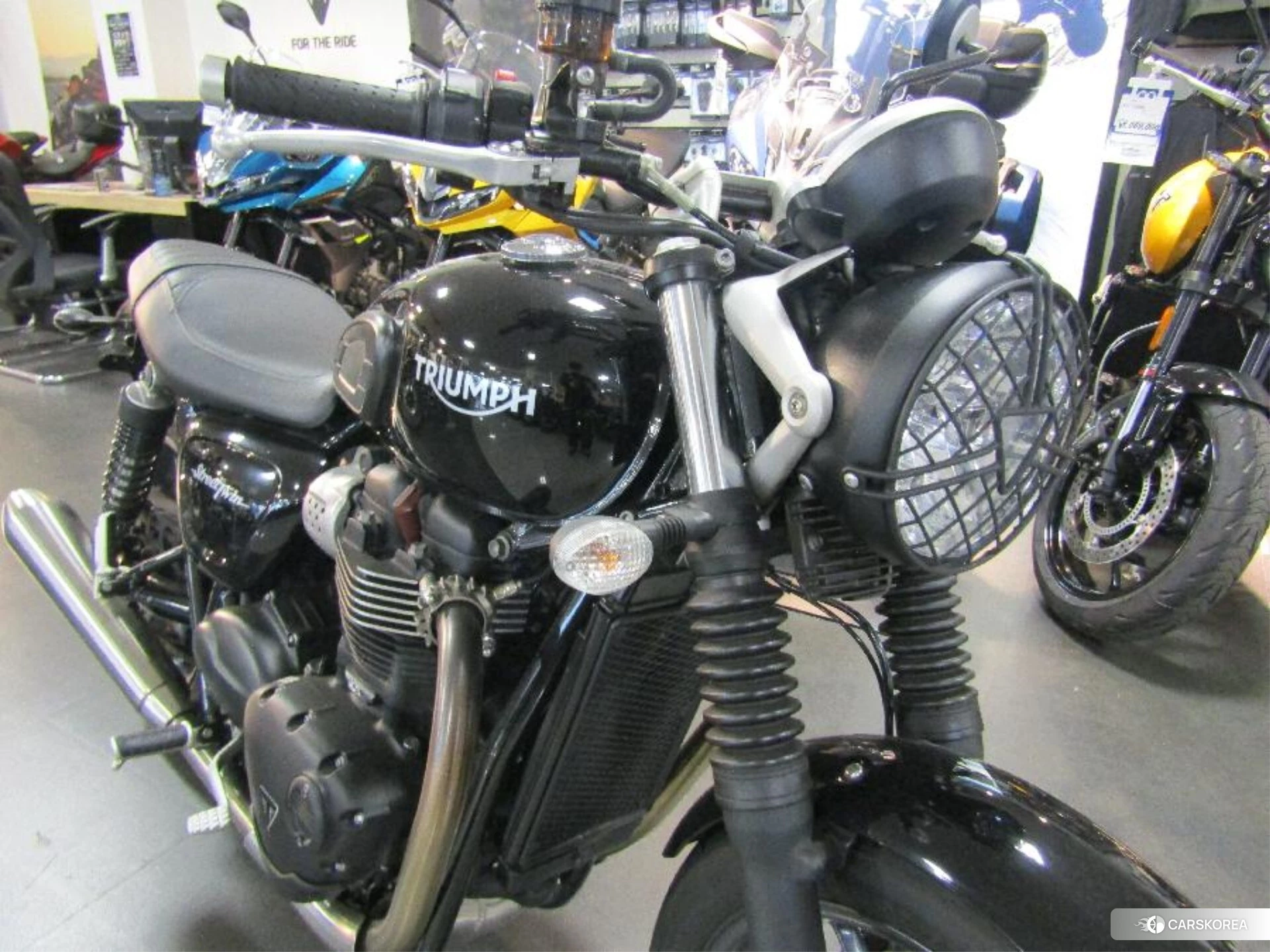 Проданный Triumph STREET TWIN 2017 из Японии, фото 4