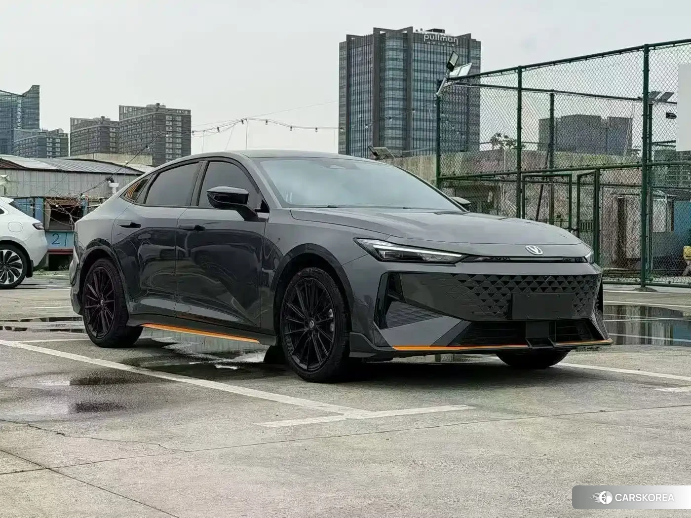 Chang'an UNI-V 2025 Silver/gray из Китая, фото 4