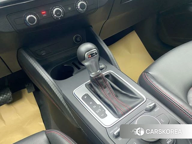 Audi Q2L id 4297678 из Китая 25