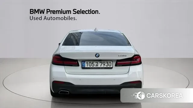 BMW 5 Series (G30) id 3452832 из Кореи 13