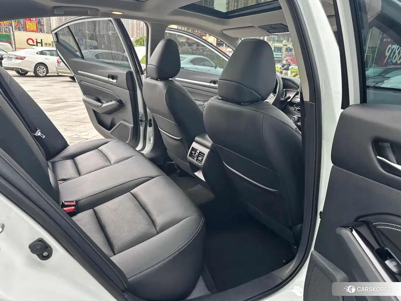 Nissan Altima id 4634783 из Китая 19