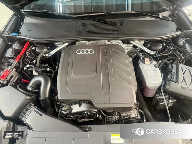 Audi A6L id 4299536 из Китая 9