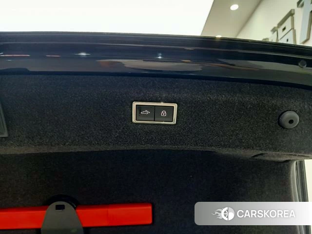 Volkswagen Huiang id 4276319 из Китая 17