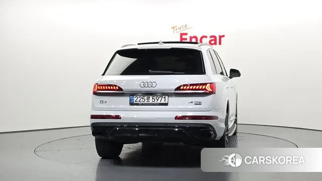 Audi Q7 (4M) id 3741335 из Кореи 14