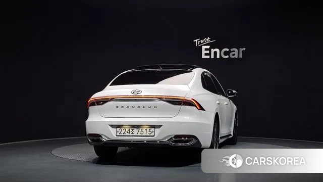 Hyundai The New Grandeur IG id 3777939 из Кореи 14