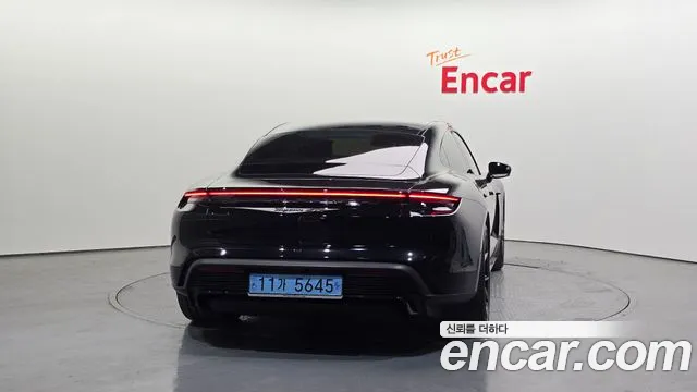 Porsche Taycan id 2690372 из Кореи 14