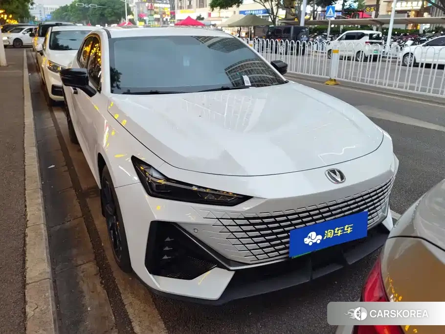 Chang'an Changan UNI-V Smart iDD id 4589314 из Китая 10