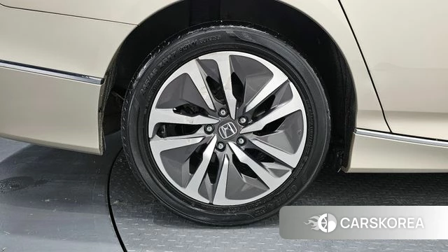 Honda Accord 10th Generation id 3899290 из Кореи 14