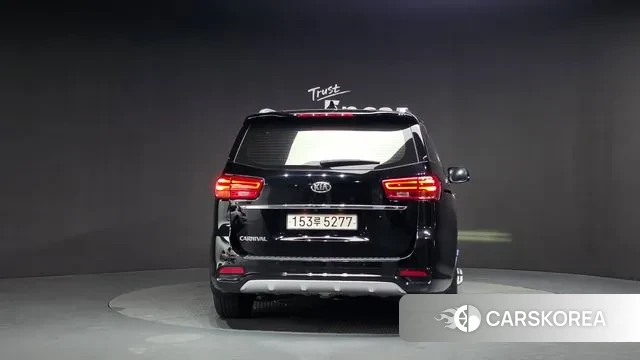 Kia The New Carnival id 3209833 из Кореи 14