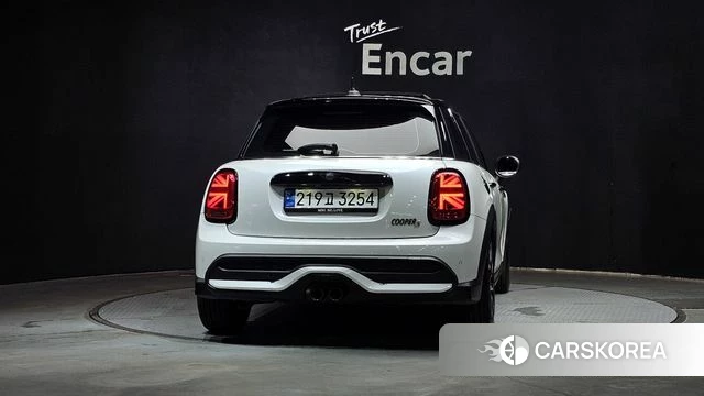 Mini Cooper S id 4506340 из Кореи 26