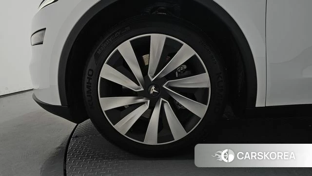 Tesla Model Y id 4571137 из Кореи 27