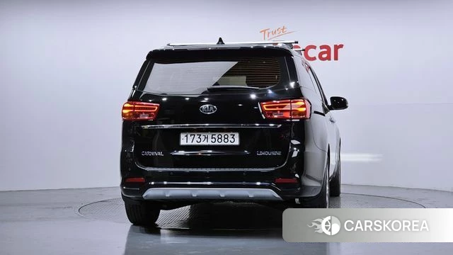 Kia The New Carnival id 4225702 из Кореи 14