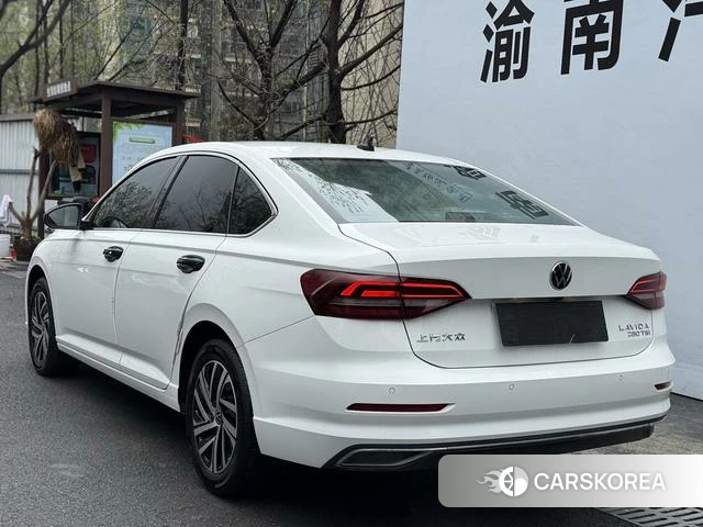 Volkswagen Lavida 2022 Белый из Китая, фото 6
