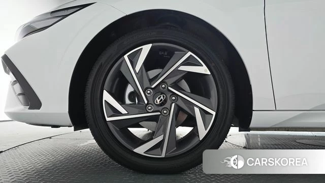 Hyundai The New Avante (CN7) id 4607296 из Кореи 29