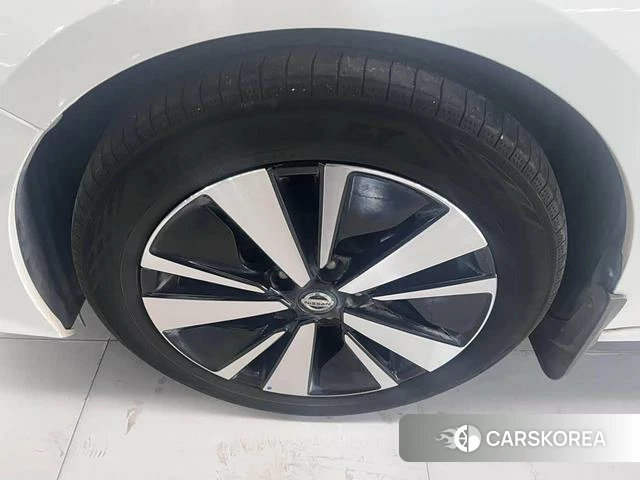 Nissan Teana id 4261724 из Китая 9