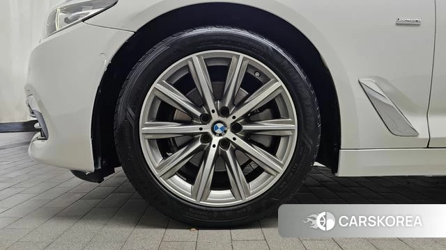 BMW 5 Series (G30) id 4557689 из Кореи 27
