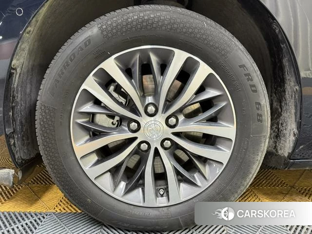 Buick GL8 id 3939511 из Китая 33