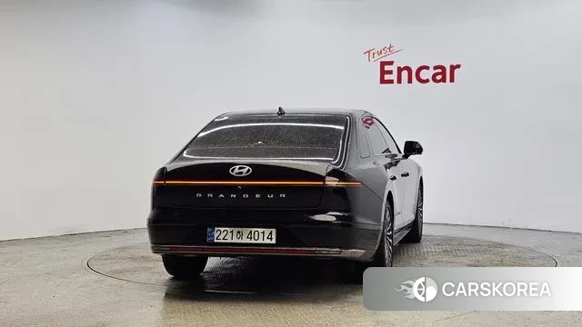 Hyundai Grandeur (GN7) id 3679703 из Кореи 14