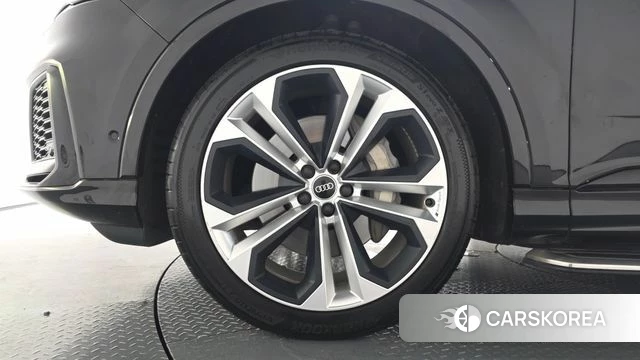 Audi Q7 (4M) id 4494703 из Кореи 30