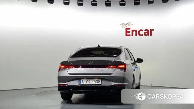 Hyundai Avante Hybrid (CN7) id 2940222 из Кореи 14