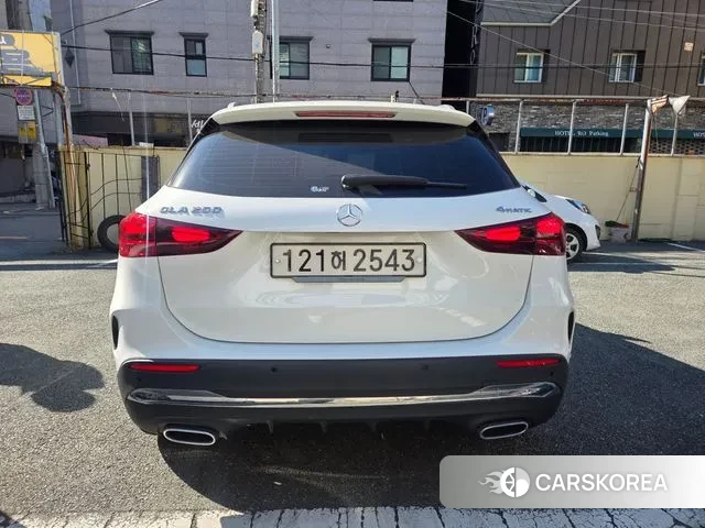 Mercedes-Benz GLA - Class H247 2024 Белый из Кореи, фото 4