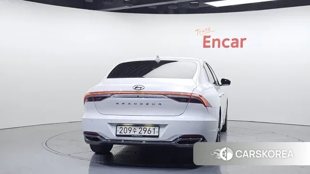 Hyundai The New Grandeur IG id 3478450 из Кореи 14