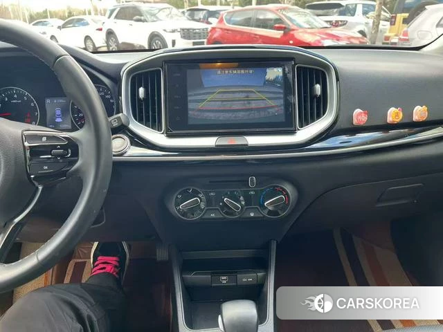 Kia Yi Ran 2021 Белый из Китая, фото 4